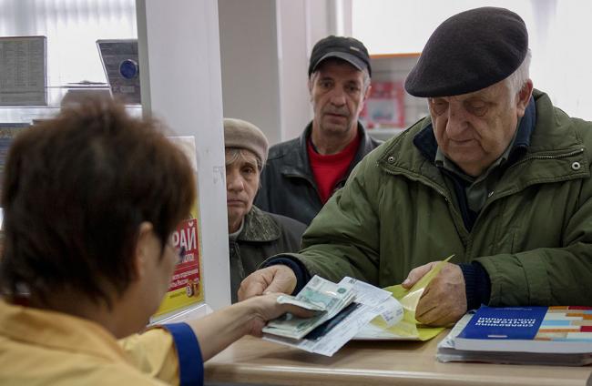 Энди барча ишловчи пенсионерларга пенсиялар тўлиқ миқдорда тўланади