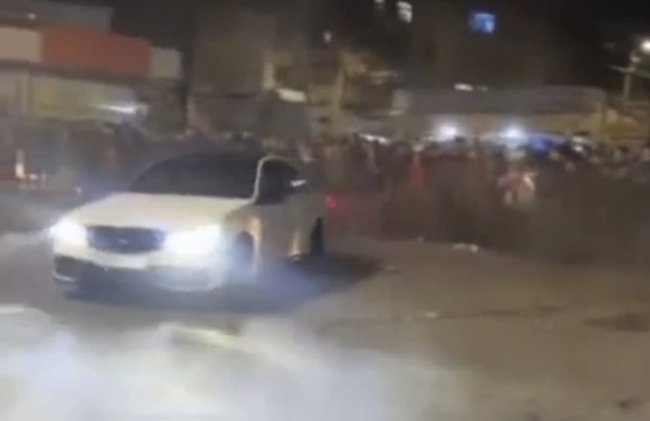 Видео: Тошкентда хавфли “дрифт” қилган Mercedes ҳайдовчиси жазоланди