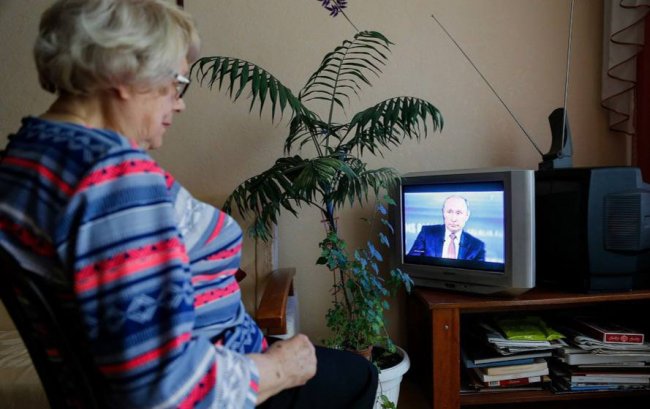 Украина босқинидан кейин Россияда телевидениега ишонч пасайди