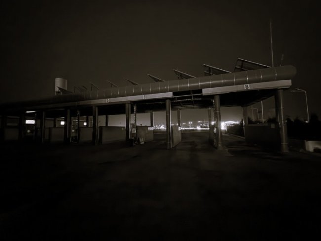 В Сырдарье в автомобиль контролёра Узэнергоинспекции подбросили наркотики