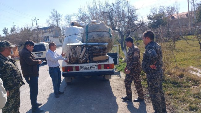 В Джизаке мужчина заплатит больше 1 млн сумов штрафа за перевозку вторичных отходов
