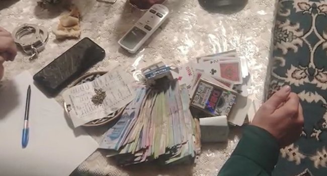 В Намангане на территории фермерского хозяйства выявлен игорный притон