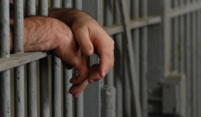 Алиментщик из Бухары скрывался от ответственности в Навоийской области