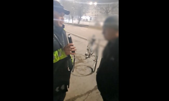 В Ахангаране поймали пьяного велосипедиста