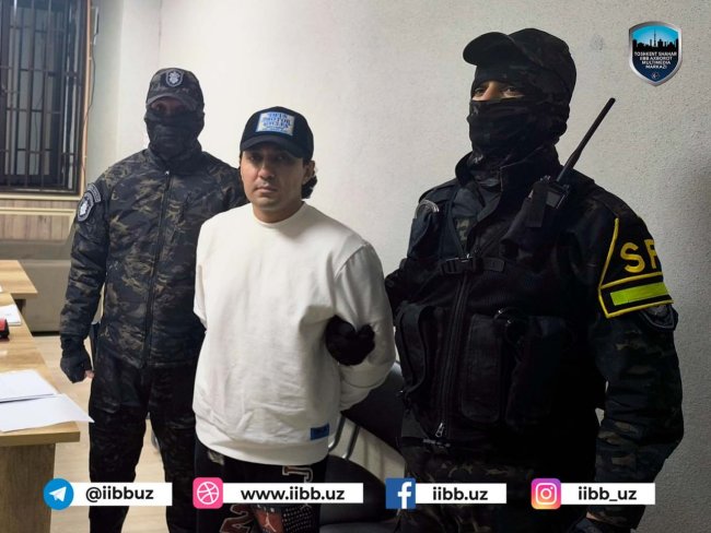 Акмаль Шукуров, задержанный в Казахстане, доставлен под конвоем в Ташкент