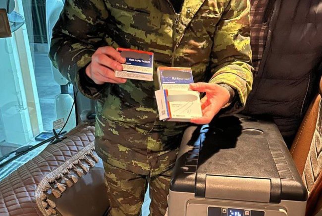 Водитель грузовика пытался ввезти в Узбекистан психотропные препараты, спрятав их от таможни в кабине