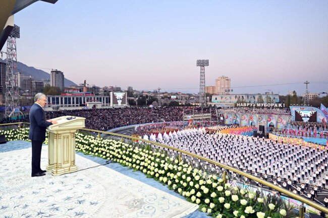 Президенты Узбекистана, Таджикистана и Кыргызстана приняли участие в концерте