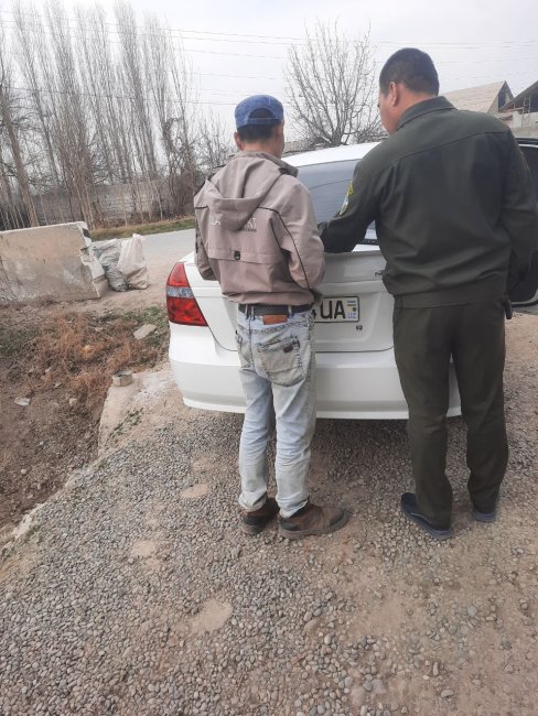 Житель Ферганской области поджёг мусор и пожалел об этом