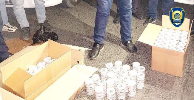 В Карши мужчина торговал контрабандным снюсом