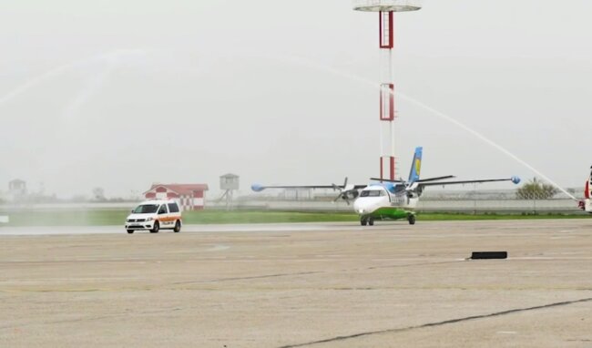 Uzbekistan Airways получил четвертое воздушное судно типа LET L-410