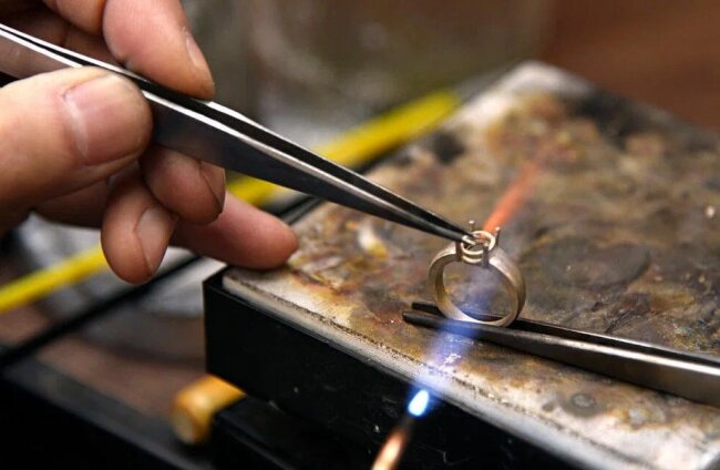 В Узбекистане государство поддержит производителей ювелирных изделий