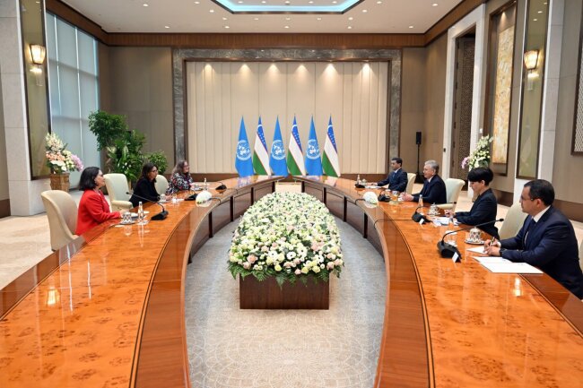 Шавкат Мирзиёев провёл в Ташкенте встречу со спецпредставителем Генсека ООН по вопросам насилия в отношении детей