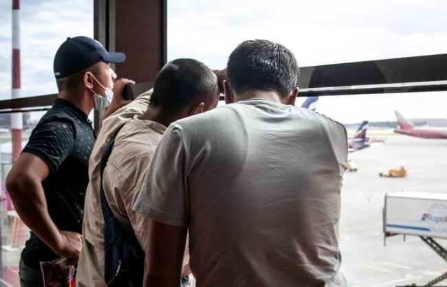 США планируют депортацию 1 млн мигрантов в 2025 году