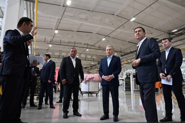 Главе Узбекистана в Андижане представили инвестиционные проекты на 5,7 млрд долларов США