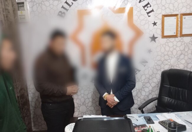 В Сурхандарье уже третий сотрудник одной и той же турфирмы задержан за мошенничество