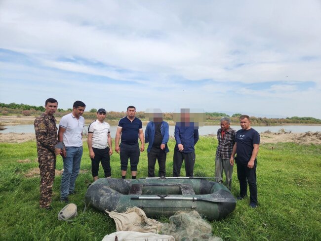 В Гулистане задержали браконьеров, которые незаконно ловили рыбу