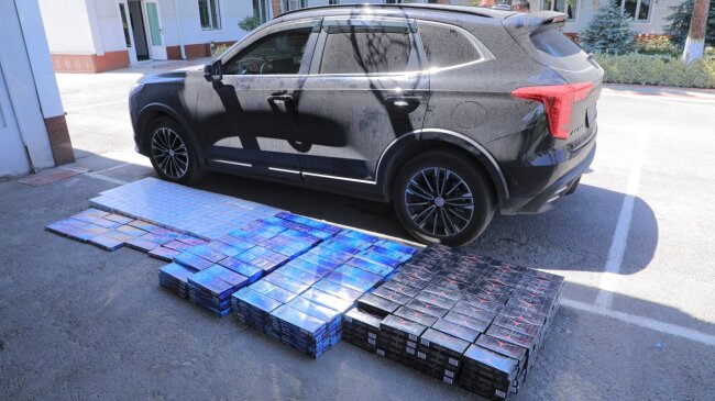 В Фергане перевозили контрабандные сигареты на автомобиле «Haval»