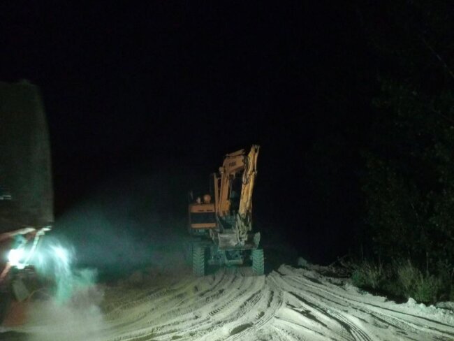 В Фергане водитель экскаватора нарушил режим охраняемой природной территории