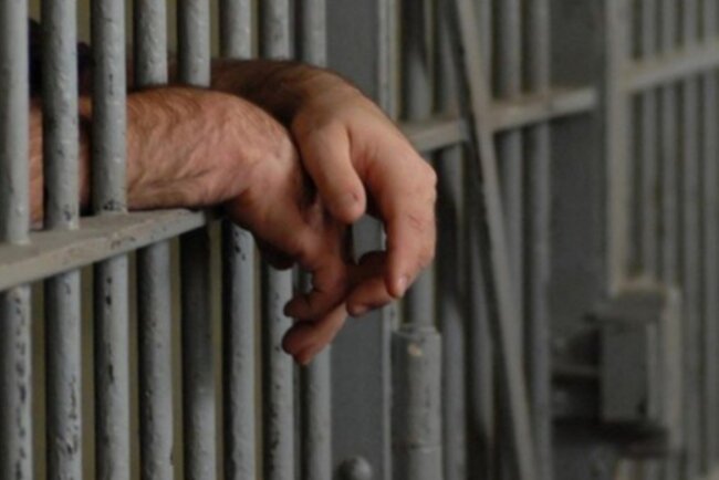 Злостный неплательщик алиментов из Бухары скрывался от ответственности в Сергелийском районе