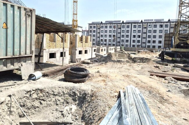 В Наманганской области выявили незаконную стройку многоэтажки