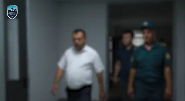 Мардикёр из Намангана подрабатывал интернет-мошенником