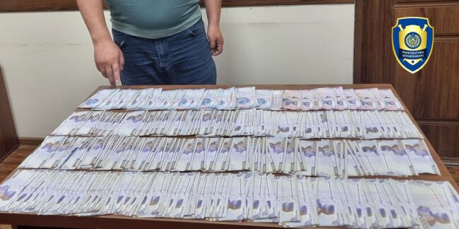 В Сурхандарье замначальника отдела районного филиала «Энергосавдо» задержан при получении взятки