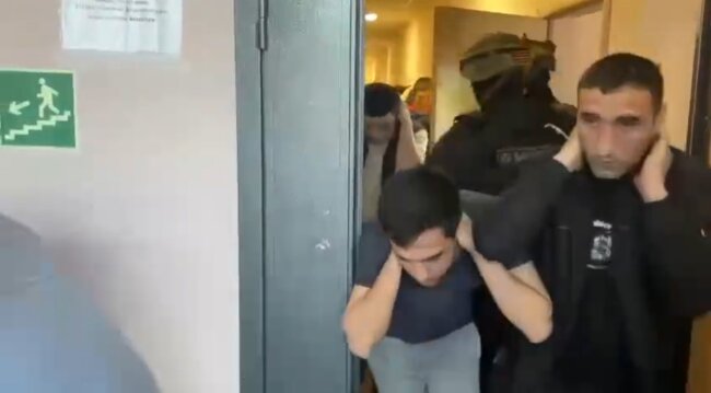 Граждан Узбекистана, которые пострадали от грубых действий правоохранителей в РФ, просят обращаться в Агентство миграции