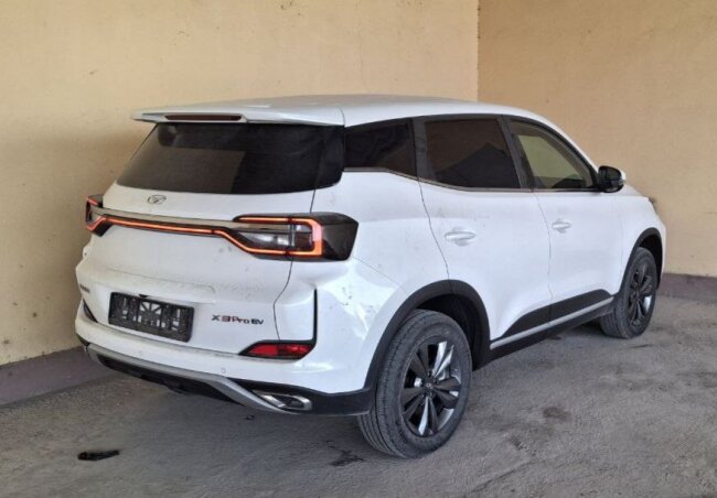 Из-за долга в 56 млн сумов, фермер из Бухарской области может лишиться китайского кроссовера