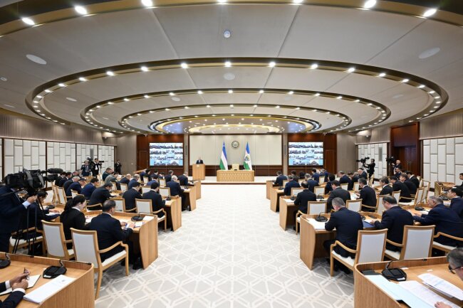 Шавкат Мирзиёев назвал главные причины, препятствующие нормальному решению проблем населения