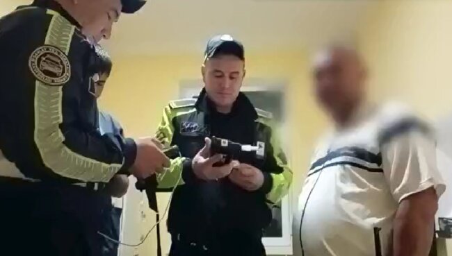 В Сырдарье суд лишил мужчину на 3 года водительских прав и обязал выплатить крупный штраф
