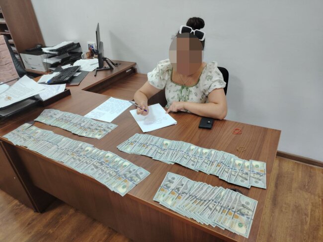 В Самарканде мужчина выплатил 25 тыс. долларов США, в качестве алиментов