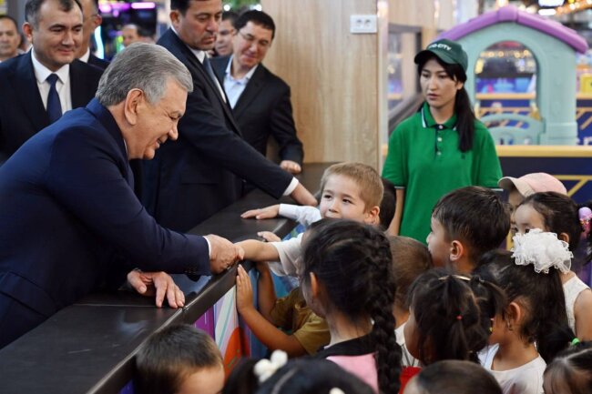 Шавкат Мирзиёев побывал в жилом массиве «Янги Узбекистон» Яккабагского района