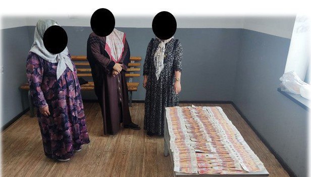 В Андижане женщина попыталась незаконно вывезти из страны 2 млн российских рублей