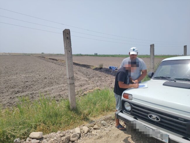 В Сырдарье экологи наказали фермера, который поджёг поле