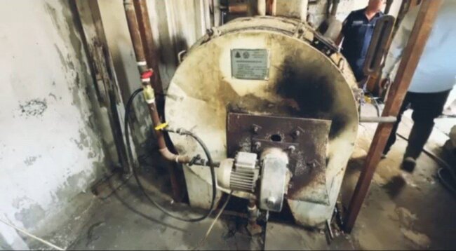 Житель Бектемирского района организовал подпольный цех по производству консервов и крал природный газ