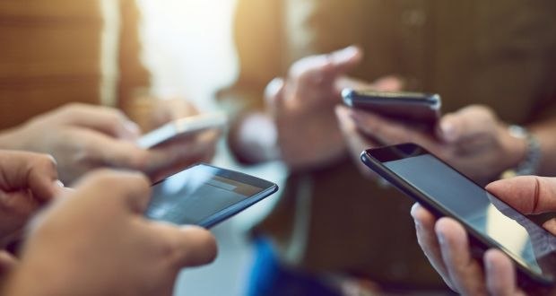 За 5 месяцев в Узбекистан ввезли 1 562,2 тыс. мобильных телефонов