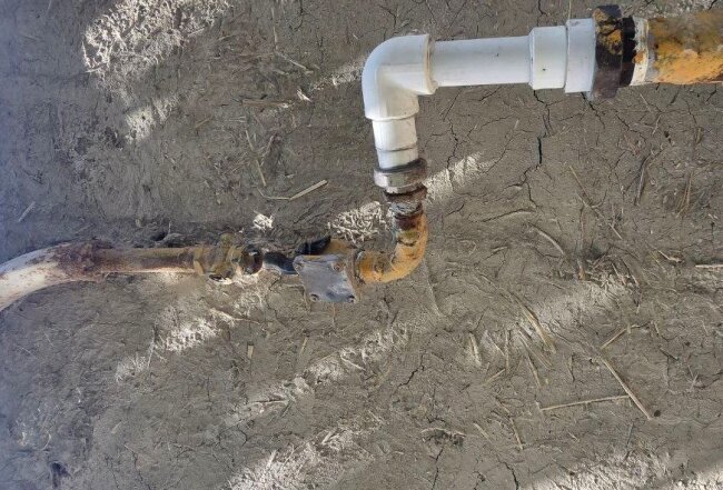 Владелец чайханы в Ферганской области украл опасным способом природный газ на 860 млн сумов