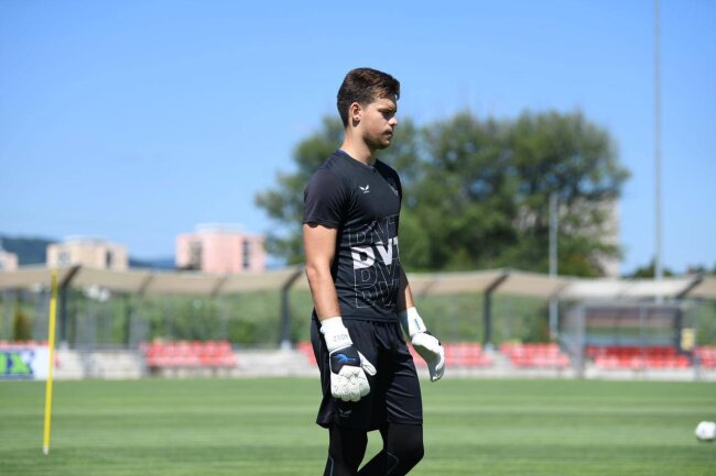 Украинский голкипер Артём Одинцов стал игроком ФК «Андижан»