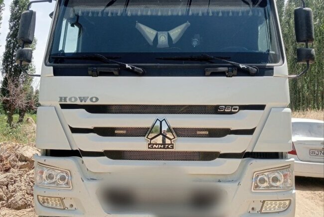 В Джизаке экологи наказали водителя самосвала, штраф превысил 4 млн сумов