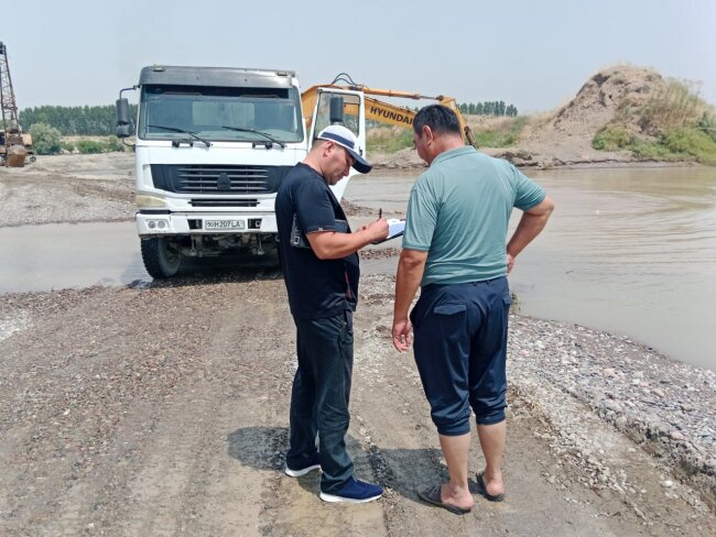 В Намангане водитель экскаватора заплатит почти 19 млн сумов штрафа