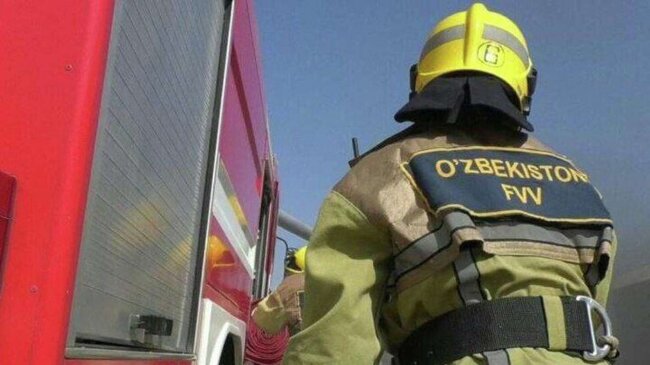 На горе Малый Чимган произошло возгорание сухой травы