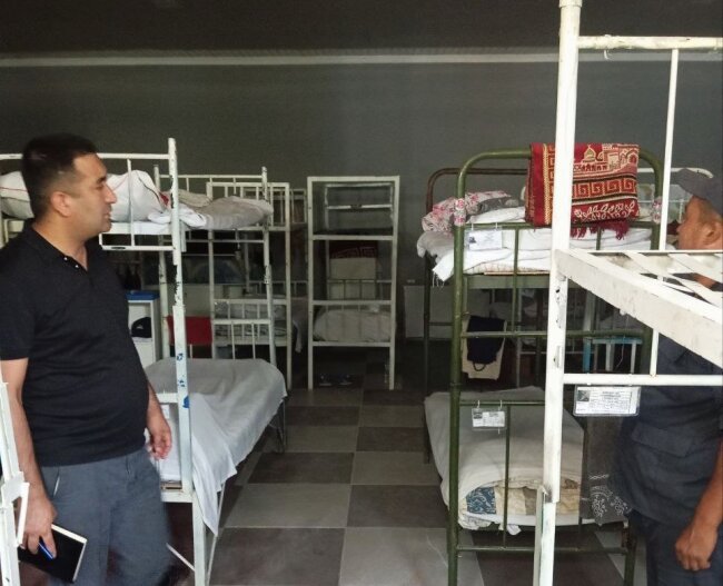 Представитель Омбудсмена изучил условия труда для осужденных колонии-поселения, созданные в городе Ташкенте