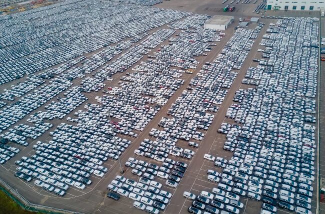 В Узбекистане опубликовали список официальных дилеров и производителей легковых автомобилей