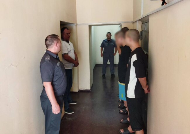 Ужасные условия содержания заключённых в ИВС Ташкентской области привели к их закрытию