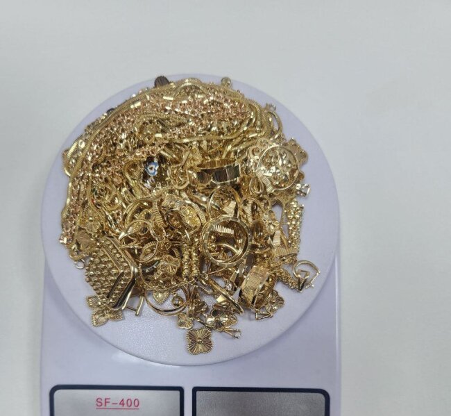 В Ташкентской области сотрудники таможни выявили контрабанду ювелирных изделий в гениталиях женщины