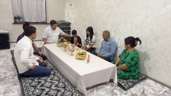 Пострадавших детей, от отца-тирана в Джизакской области, поместили в семейный детский дом