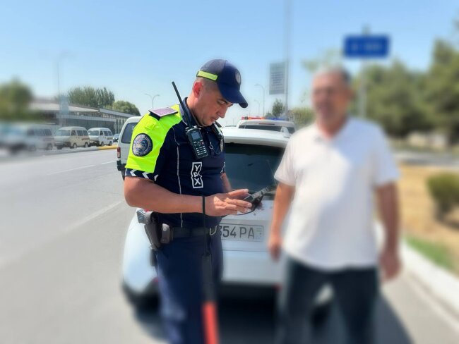 Пенсионер за рулём автомобиля «Spark» едва не стал причиной серьёзного ДТП в Андижане