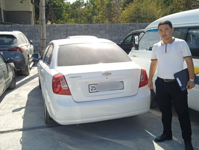 В Джизаке мужчина не погасил в банке кредит и лишился автомобиля «Lacetti»