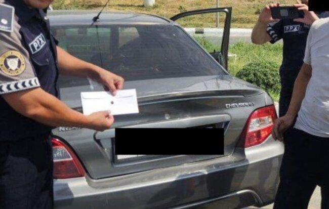 Сотрудники ППС в Ферганской области задержали мужчину с гашишем