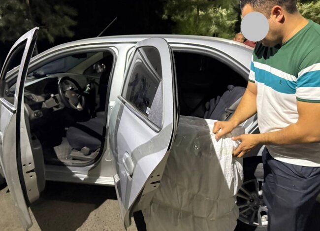 «Cobalt», набитый контрабандными сигаретами, выявили в Джизаке